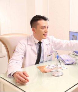 Dr Cao Duy – Tâm và tầm của vị bác sĩ tài năng